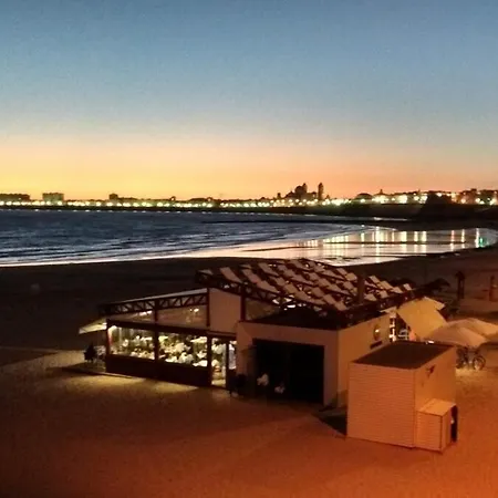 Sopranis Del Mar Centro Cadiz, Junto Playa Y Estacion De Tren Y Bus Y Parkings קדיז