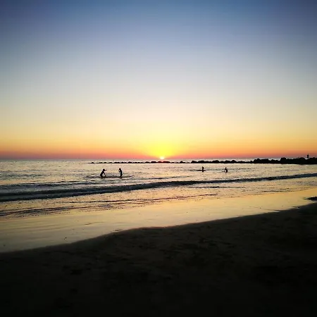 Sopranis Del Mar Centro Cádiz, Junto Playa Y Estación *
